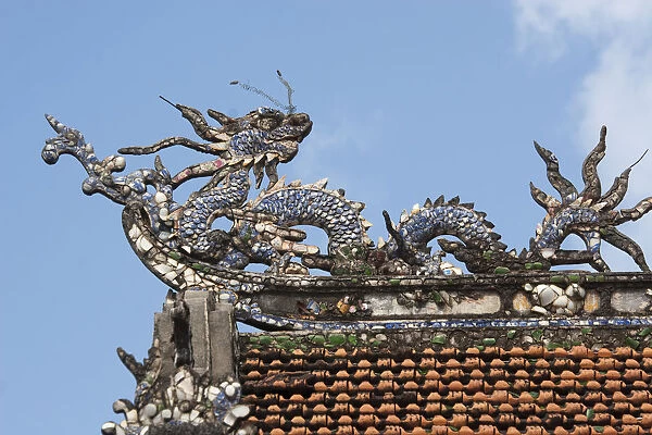 Vietnam, South Central Coast, Quy Nhon, Long Khanh Pagoda, mosaic dragon sculpture