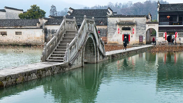 Ancient stone bridge of Hongchun