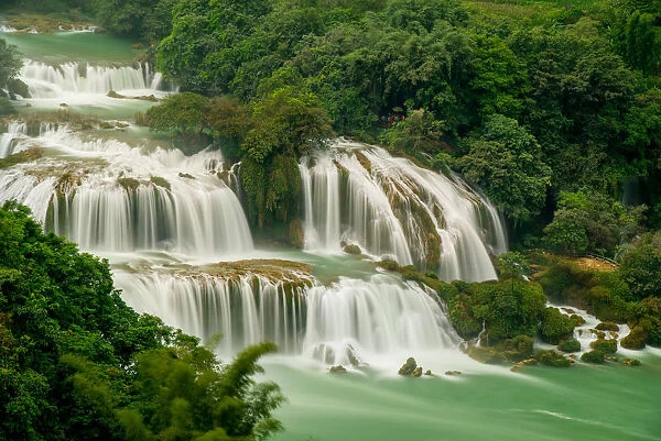 Ban Gioc  /  Detian Waterfall in Vietnam above view
