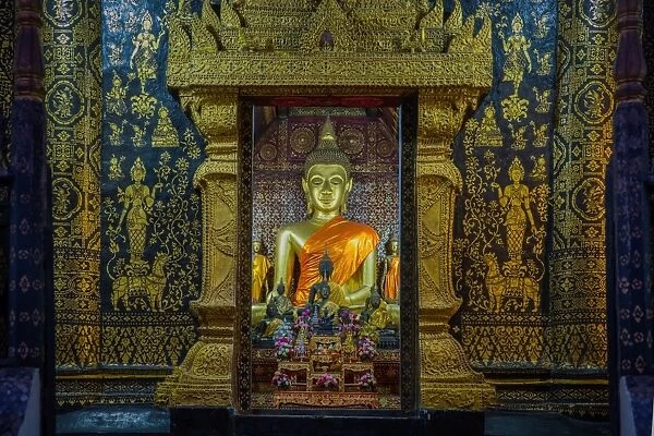 Buddha statue in Wat Xieng Thong, Luang Prabang
