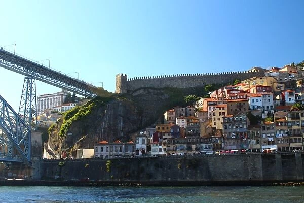 Don LuAis I bridge and Muralha Fernandina in Porto