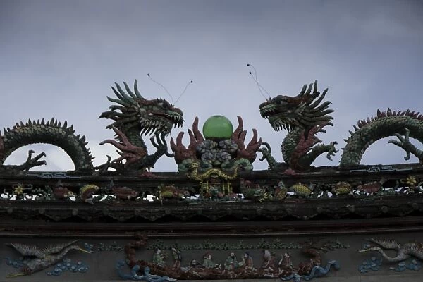 Dragons at Trieu Chau temple. Hoi An