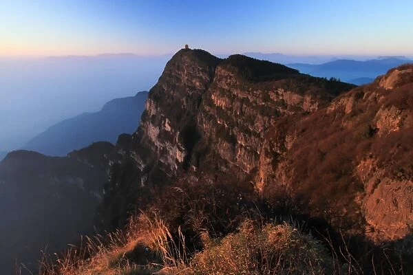 Emei Shans Golden Summit and the Sea of Cloud at Sunrise