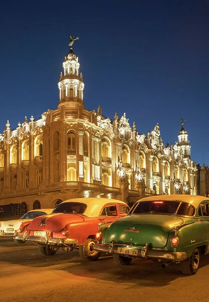 Havana. Old cars and Grand Theater