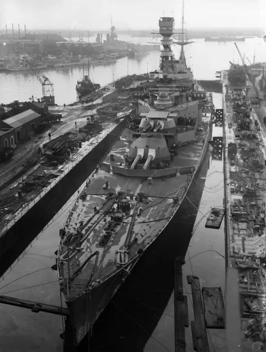 Framed Print : HMS Repulse Print: Fore Deck and Armaments, 1929 Framed Print : HMS Repulse Print: Fore Deck and Armaments, 1929