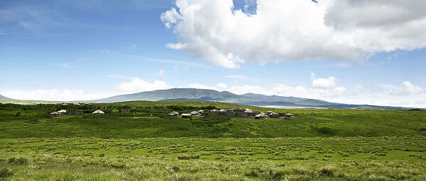 Huts, village of the Msai, Boma, Ngorongoro Conservation Area, Tanzania, Africa