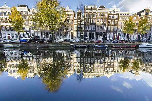 The Jordaan: A Historic Dutch Neighborhood of Amsterdam