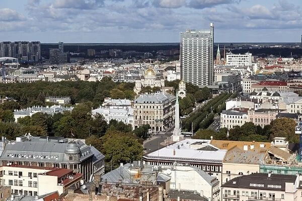 Latvia, Riga, Cityscape with lone skyscraper