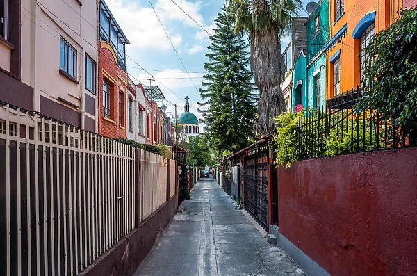 Mexico City - colorful alleyway