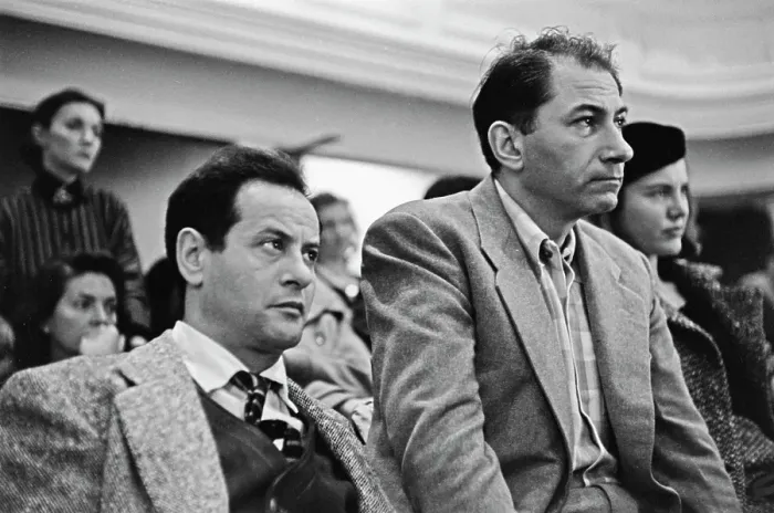Framed Print : Eli Wallach and Man at the Actors Studio Print Framed Print : Eli Wallach and Man at the Actors Studio Print