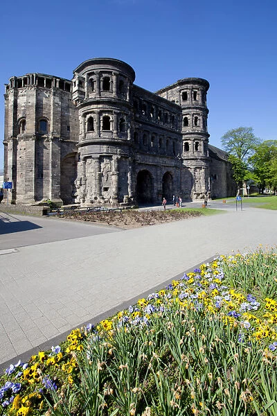 Porta Nigra, a Roman city gate, Trier, Rhineland-Palatinate, Germany, Europe