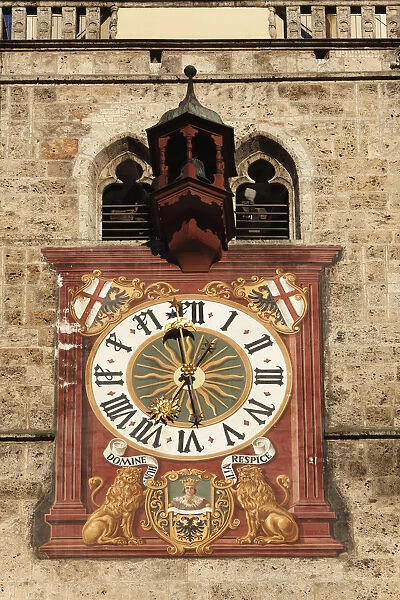 Tower clock on the steeple of St. Martin, Memmingen, Unterallgaeu, Allgaeu region, Schwaben, Bavaria, Germany, Europe
