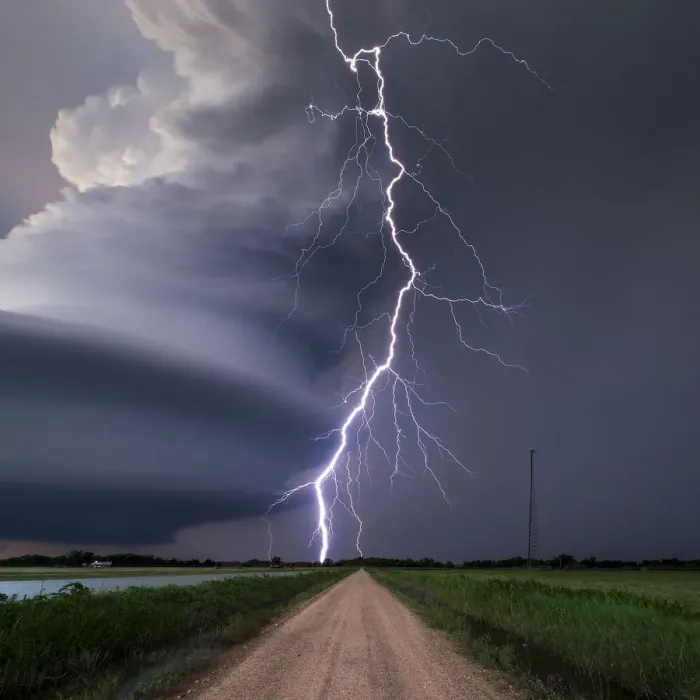 Framed Print : Lightning Bolt, Broken Bow Super-Cell, Nebraska Print Framed Print : Lightning Bolt, Broken Bow Super-Cell, Nebraska Print