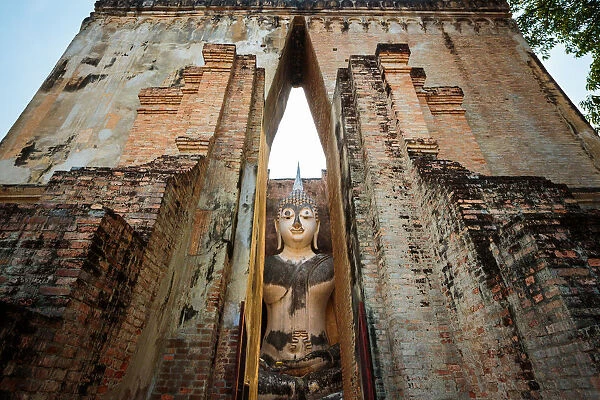 Wat Si Chum of Sukhothai, Thailand