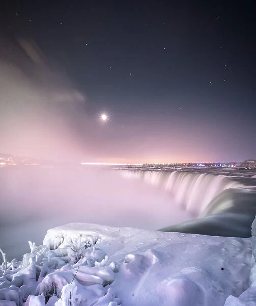 Winter Wonderland at Niagara Falls