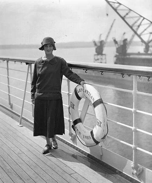 Arrivals on the Leviathan at Southampton Miss Enid Lillian, The new Ziegfield