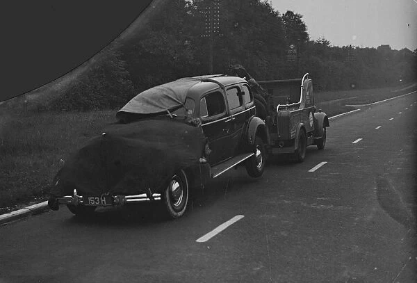 Duchess of Kents car smash. 26 July 1937