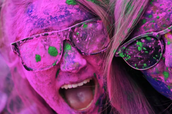 Color run discount glasses