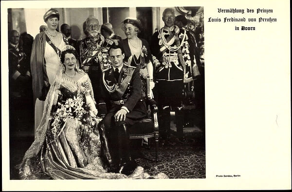 Ak Kaiser Wilhelm II, Wedding, Prince Louis Ferdinand of Prussia, Doorn (b  /  w photo)