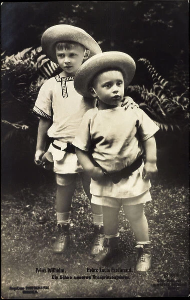 Ak Prince Wilhelm with Prince Louis Ferdinand of Prussia (b  /  w photo)