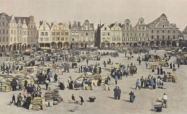 Arras, La grande Place, un jour de marche aux grains (colour photo)