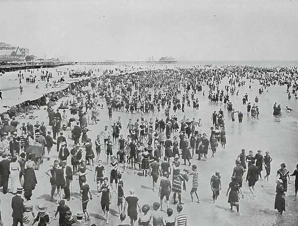 Atlantic City: The Beach North from Young's Pier at Bathing Time (b / w photo)