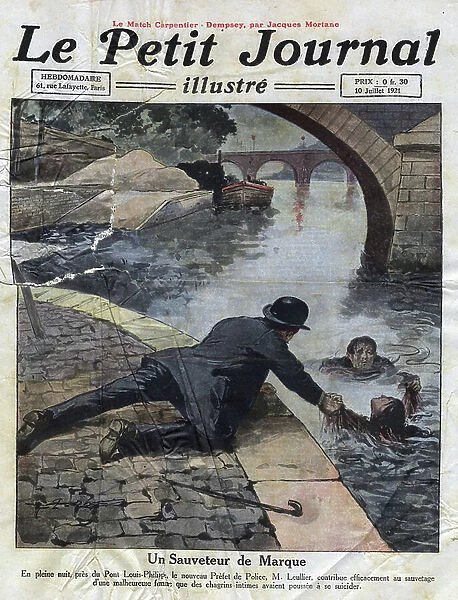 The attempted suicide in the Seine of a young woman near the Louis Philippe Bridge in Paris, saved by police chief Leulier. Illustration taken from 'Le petit journal illustrious'of 10 / 07 / 1921. Private Collection