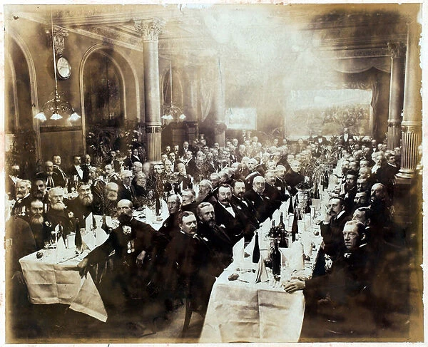 Balaklava Reunion Dinner, 1902 (b  /  w photo)