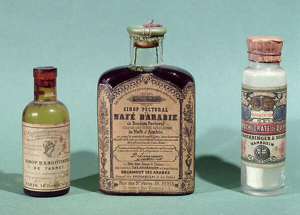 Bottles of pharmaceutical medicine (glass)