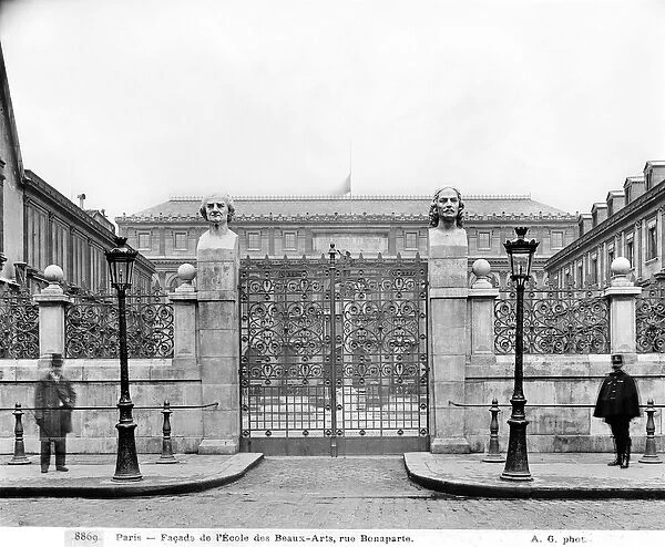 Ecole Nationale Superieure des Beaux-Arts, rue Bonaparte, c. 1890-99 (b  /  w photo)