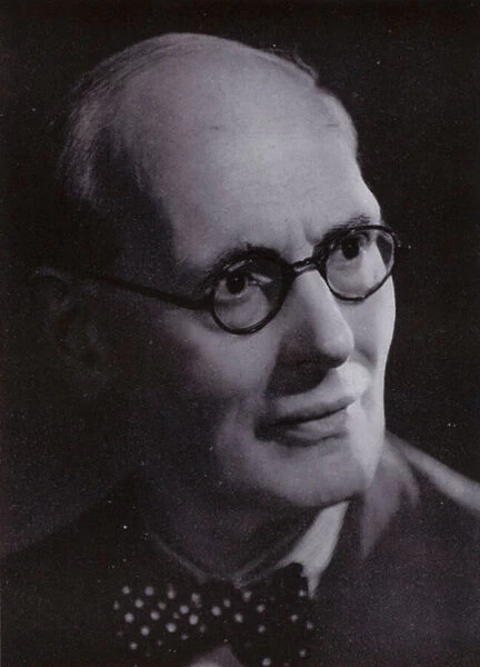 Ernest Irving (b  /  w photo)