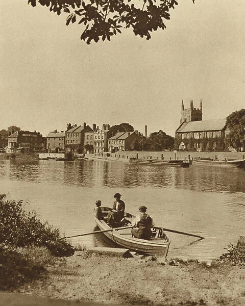Over the ferry to Isleworth and an old English inn (b  /  w photo)