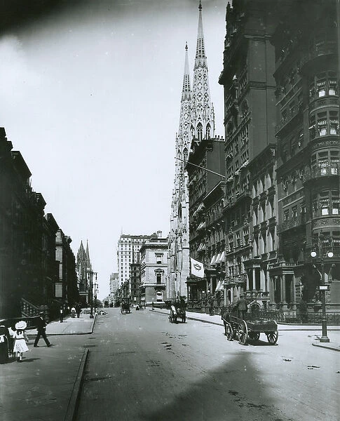 Fifth Avenue, looking north from 49th Street (b  /  w photo)