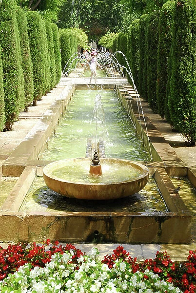 Fountains in King's Garden, Hort del Rei, the former approach to Almudaina Palace, Palau de Almudaina, historic city centre, Ciutat Antiga, Palma de Mallorca, Majorca, Balearic Islands, Spain (View of the fountains of the Almudaina Palace Park)