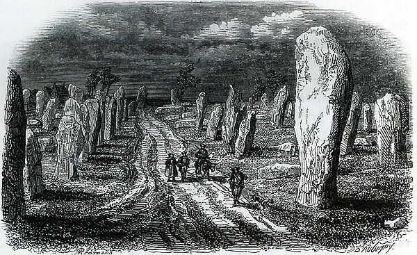 France, Bretagne, Morbihan (56), Carnac: the alignments of Menec (Celtic monuments at Carnac, Brittany). 19th century (engraving from 'Histoire de la Bretagne' by Jules-Janin)