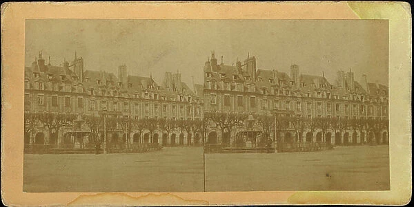 France, Ile-de-France, Paris (75): Place des Vosges and its fountain, 1855