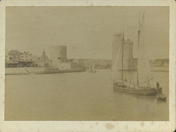 France, Poitou-Charentes, Charente-Maritime (17), La Rochelle: The port of La Rochelle and its two towers, 1880