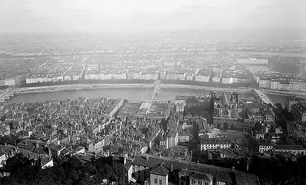 France, Rhone-Alpes, Rhone (69), Lyon: Saint Jean district, general view with the Saone, the Rhone and the Place Bellecour from the Fourviere quarter, 1900