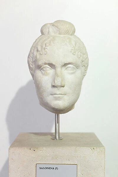 Head of Salonina (marble)
