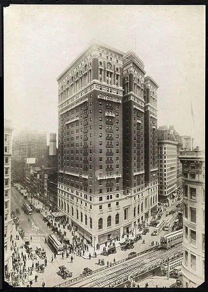 Hotel McAlpin, 34th Street and Broadway, New York, 1912 (b  /  w photo)