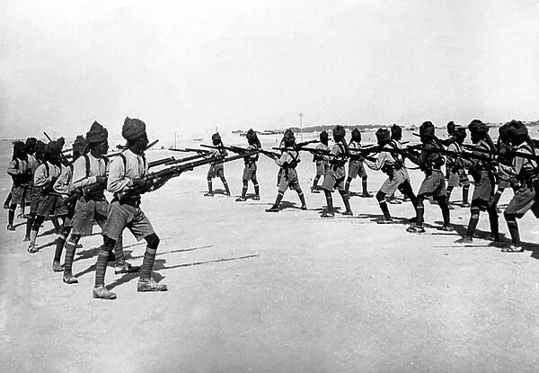 Indian soldiers during training at Ferry post camp near Ismailia in Egypt (at that time under english protectorate) in the great war