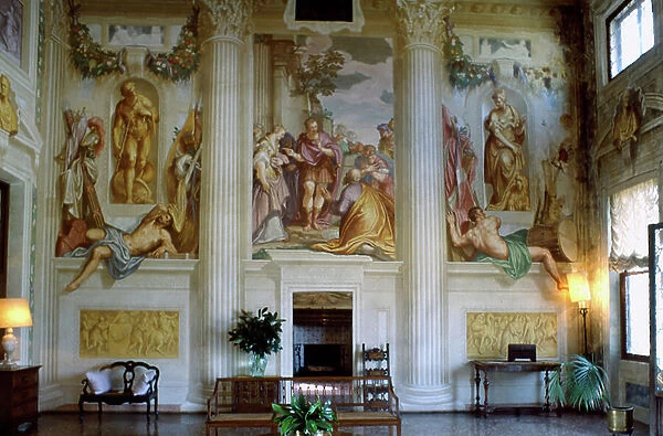 Interior of Villa Emo (photo)
