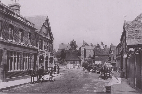 Leatherhead: Post Office and Clock Tower (b  /  w photo)