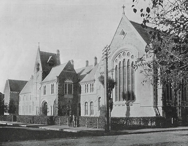 New Zealand, 1890s: Canterbury College (b / w photo)