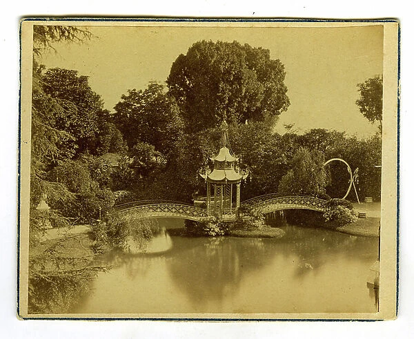 Orleans, Loiret (45), Centre, France, Pavilion and Chinese bridge in an Orleans park, 1865
