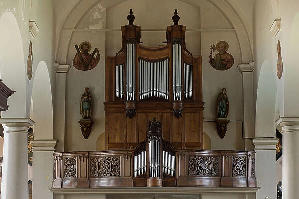Parish church ( parochiekerk Sint-Egidius). Interior. The orgen. Lambert-Benoit Van Peteghem. Ca 1775