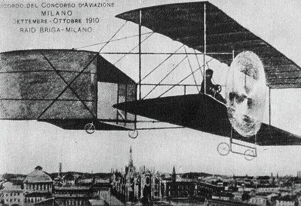 Pioneers of Italian aviation: Postcard souvenir of the Milan International Airplane. (From September 24th to October 3rd 1910). Raid Briga-Milan Italy
