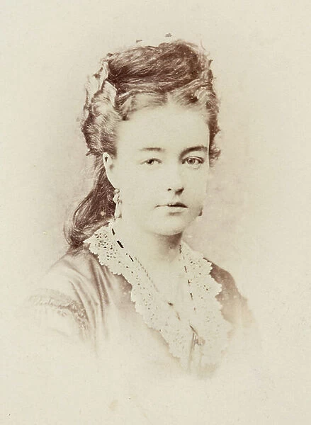 Portrait of Madame H. V. Yeo, 1860s (b / w photo)