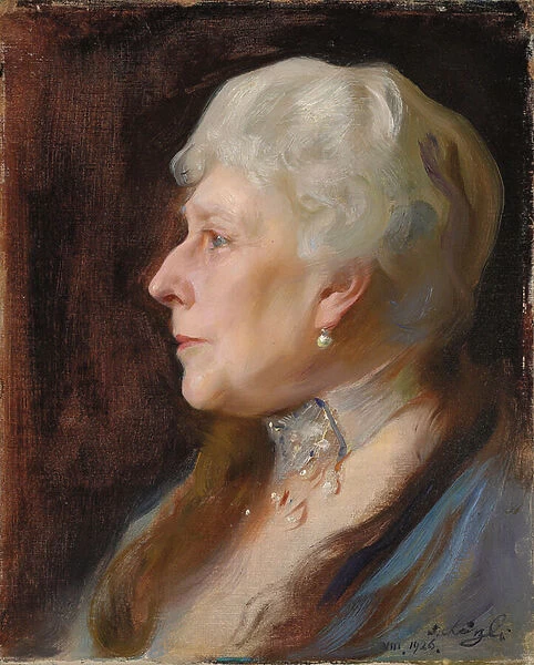 Portrait of Princess Henry of Battenberg, nee Princess Beatrice of Great Britain, in profile to the left, wearing a choker and drop earrings, 1926 (oil on canvas laid down on board)