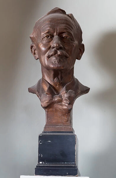 Sculpture of C R Ashbee, c. 1929 (bronze)